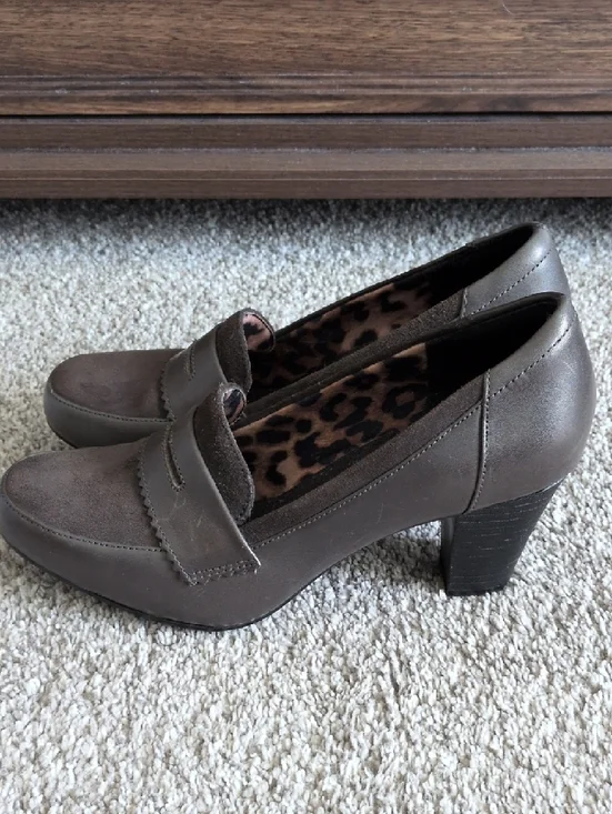 Clarks Women's Dark Brown Suede & Leather Slip-On Loafers - Picture 3 of 9